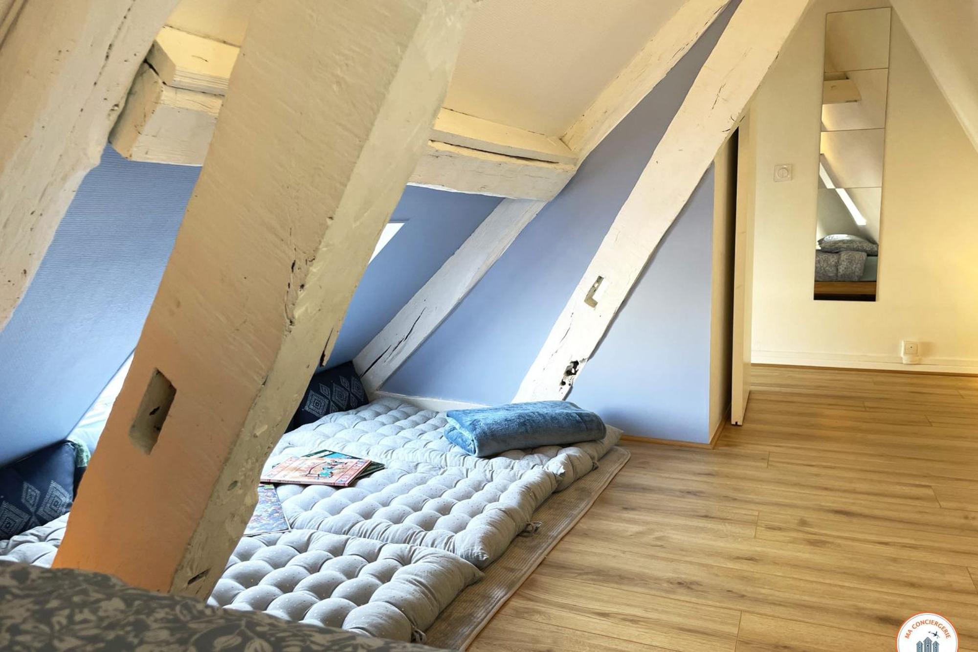 Le St-Laurent - Magnifique Triplex - Calme Caen Kültér fotó
